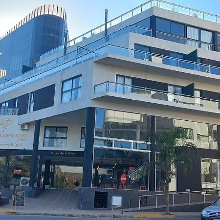 Отель Golden Ross Вилья-Карлос-Пас Экстерьер фото
